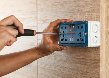 Instalação de Tomadas e Interruptores